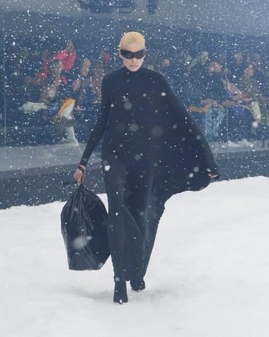 Décodage de la vision et du défilé de Demna pour Balenciaga… 
