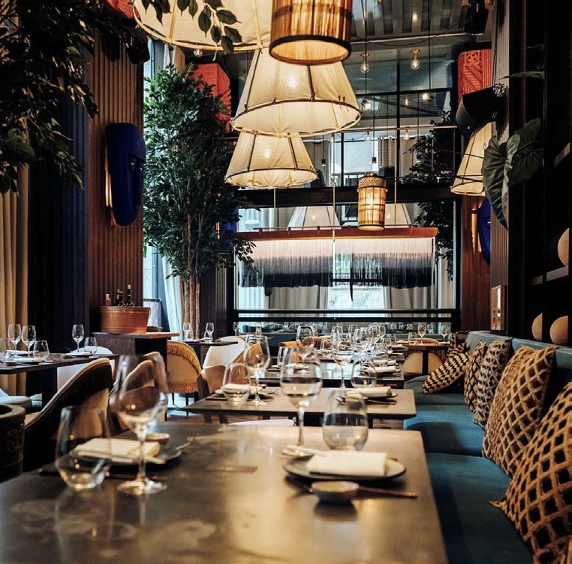 Salvaje pimente la gastronomie parisienne