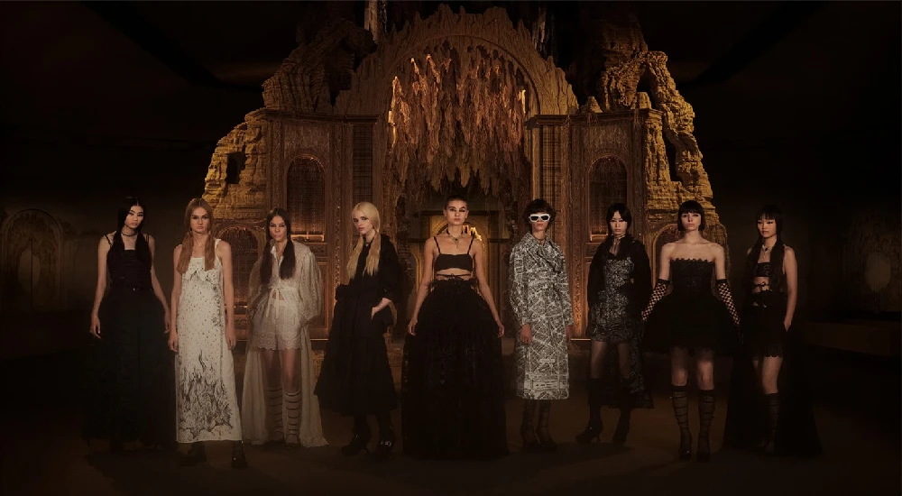 Le défilé Dior printemps 2023 : une collection historique
