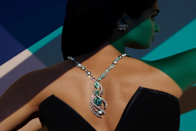 Ondes et Merveilles de Chaumet